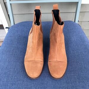 TOMS Tan Suede Chelsea Boots